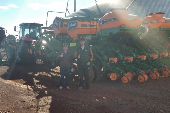 Entrega plantadeira serafini