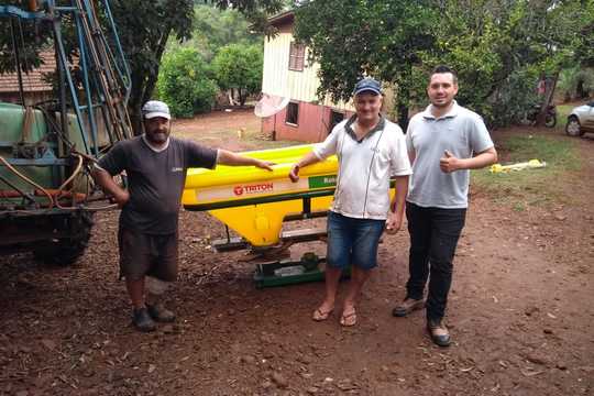 Menegazzo constantina maquinas agricolas %286%29