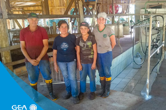 Gea entrega ordenha dois irmaos das miss%c3%b5es %282%29